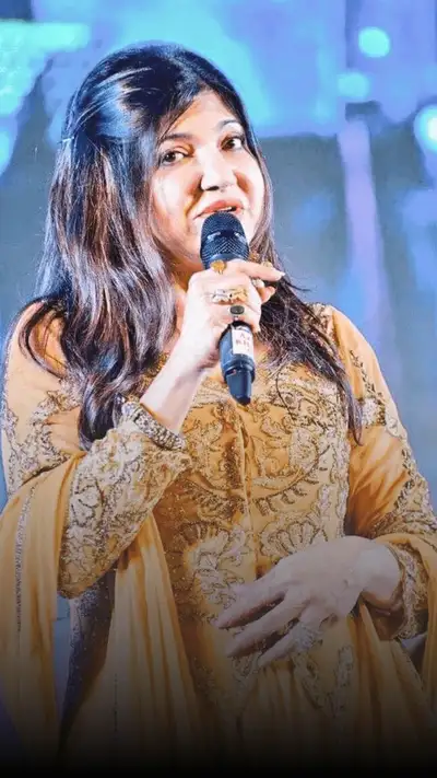 alka yagnik diagnosed with hearing loss  check out the causes and signs